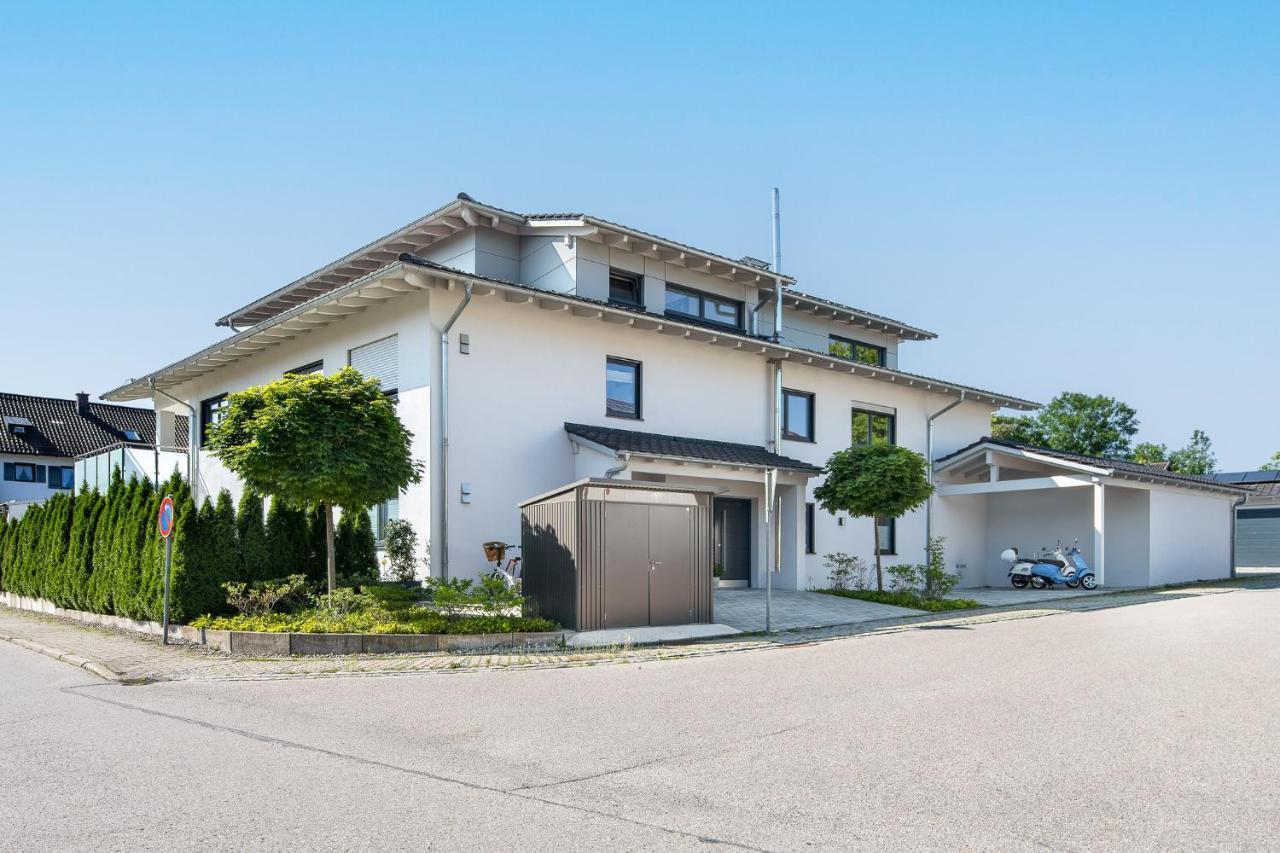 Fenjoy: Ferienapartment Mit Garten / Zentral / Bbq Bernau am Chiemsee Exterior photo